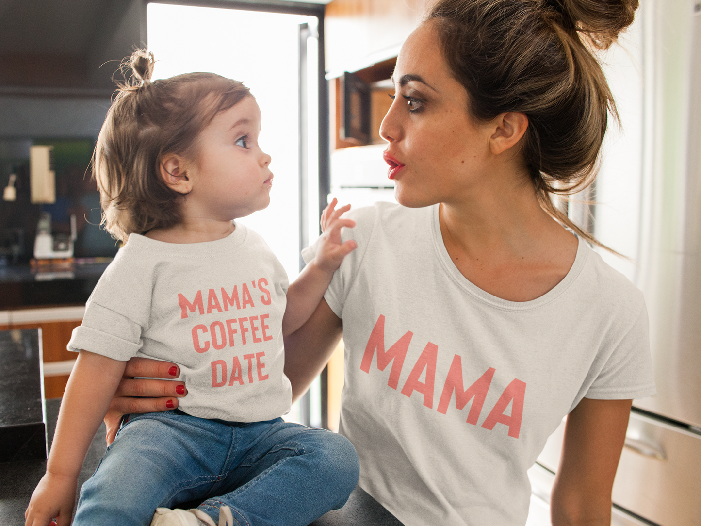 T-Shirt Mama's Coffee Date Mini